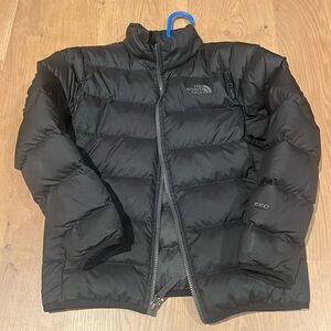 EUC Boys north face puffer jacket.  Size M (10/12)
